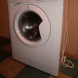 Продается стиральная машина Индезит