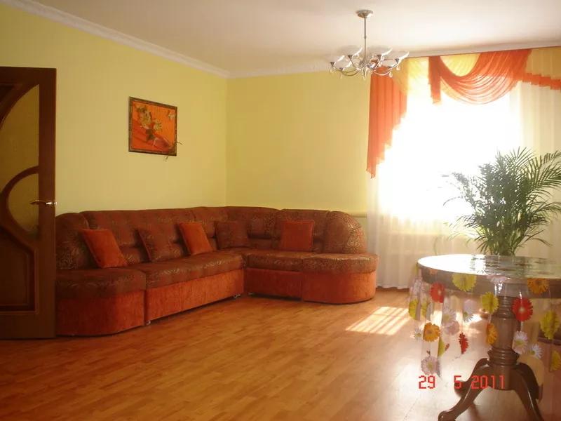 Дом в Белгороде 130 м2,  евроотделка,  мебель,  уч. 8 сот. 2
