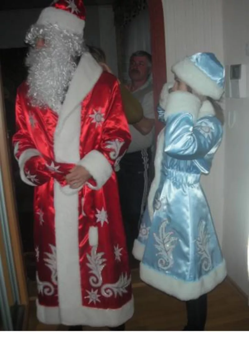 продам костюм Деда Мороза и Снегурочки
